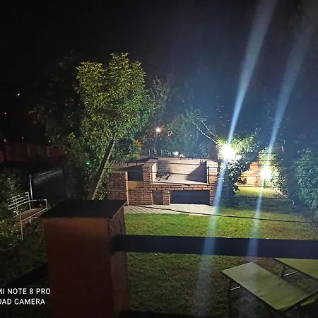 Σπίτι διακοπών Albarosa Garden *