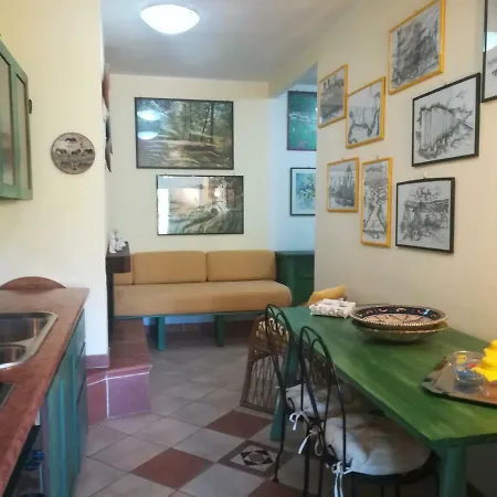 Albarosa Garden Nyaraló